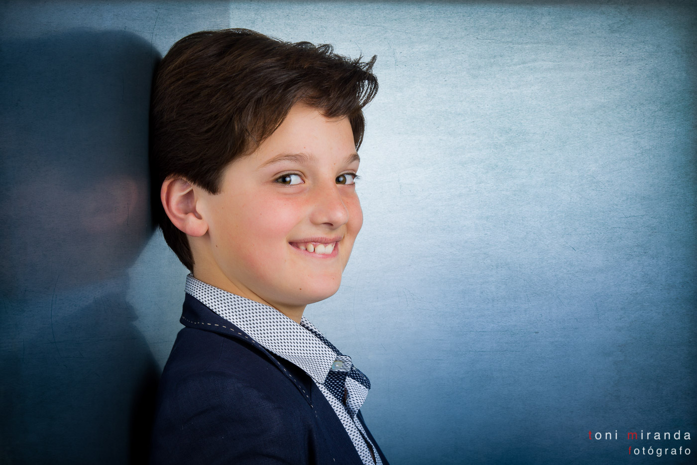 retrato de chico de comunion en estudio de alcoy