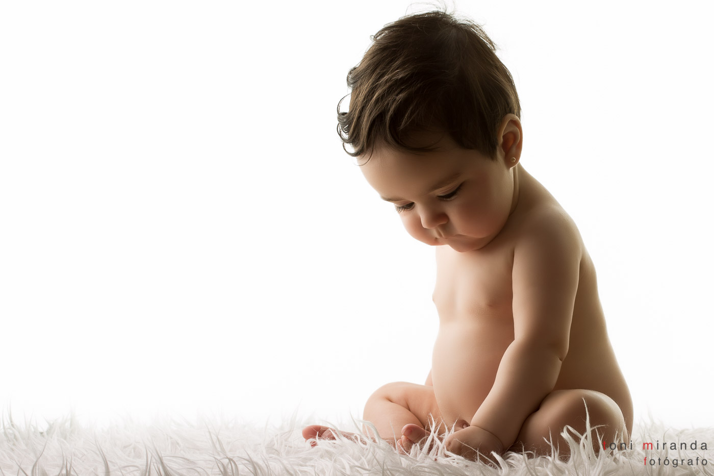 niña de 6 meses en estudio